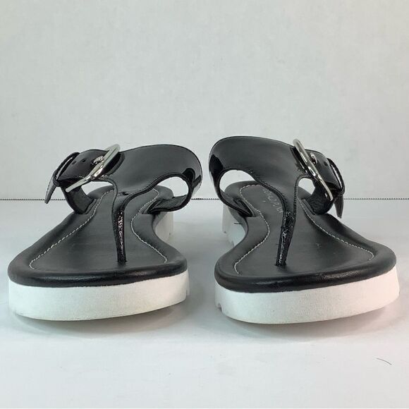 Donald J. Pliner Black Patent Leather Thong Buckle Slip On Sandals Sz 7.5M - Picture 6 of 9